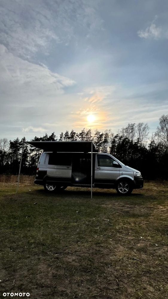 Volkswagen Transporter - 1