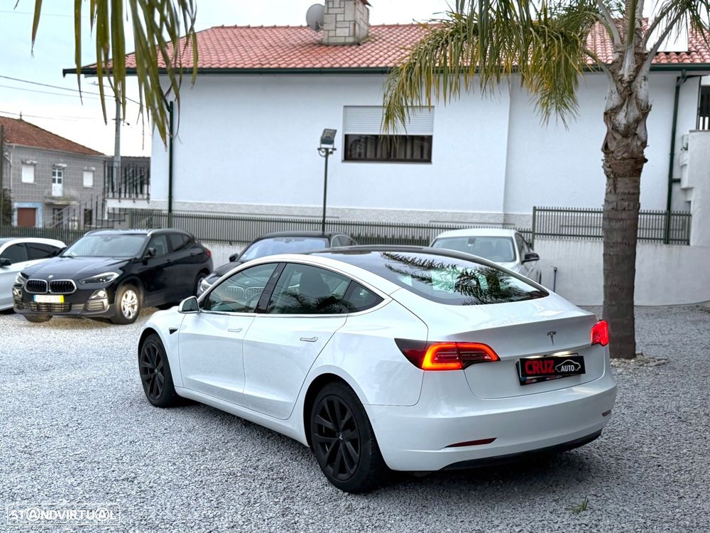 Tesla Model 3 Tração Traseira - 25