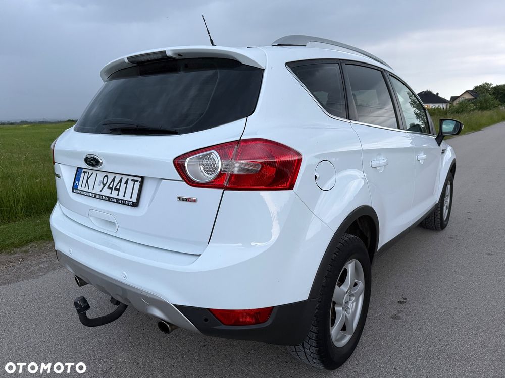 Ford Kuga 2.0 TDCi 4x4 Titanium - 8