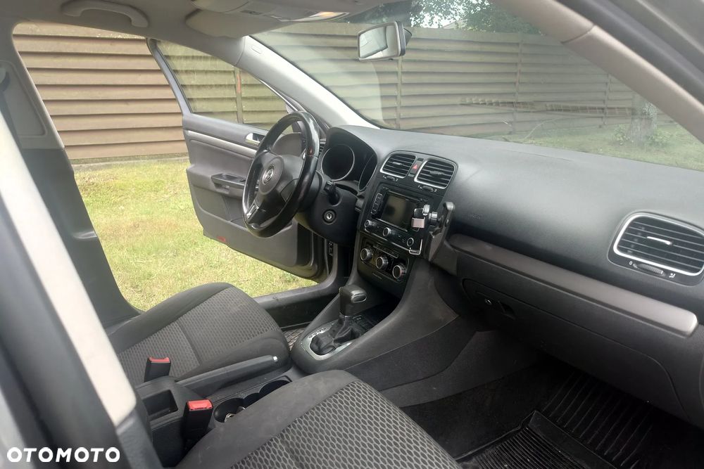 Volkswagen Golf 1.6 TDI DPF DSG Trendline - 5