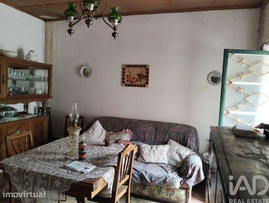 Casa / Villa T2 em Marmeleira e Assentiz - Grande imagem: 4/40