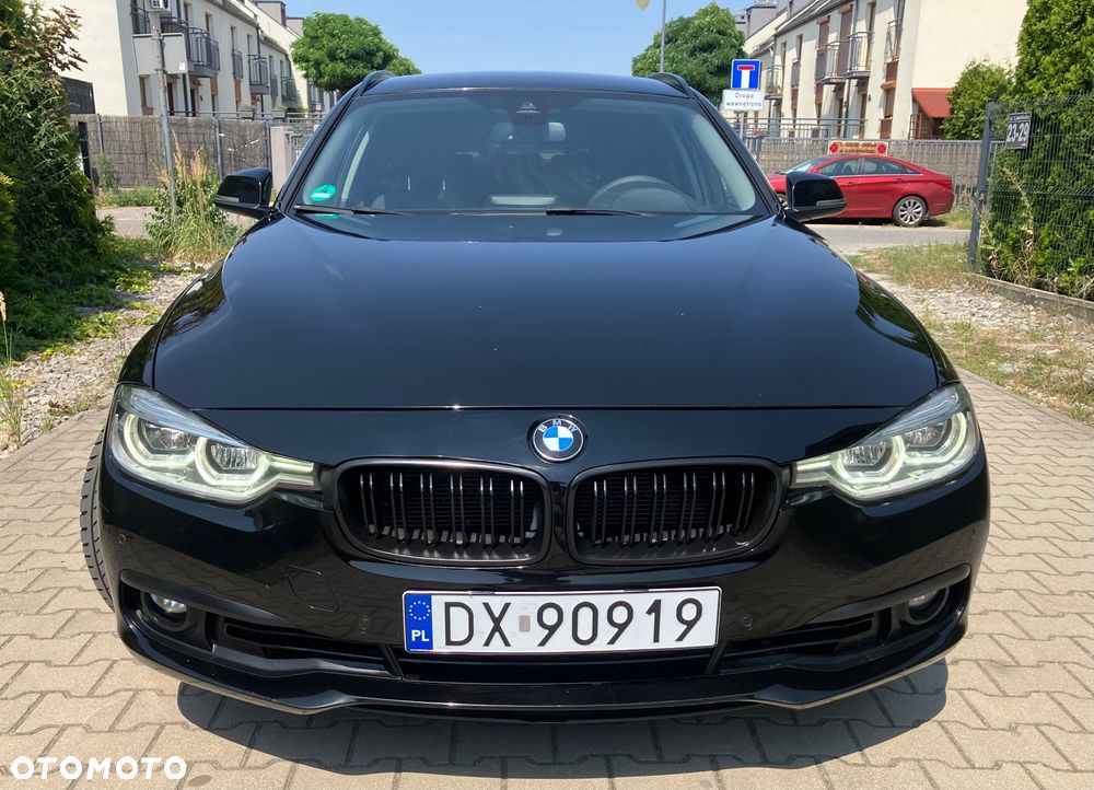 BMW Seria 3 325d Sport Line - 2