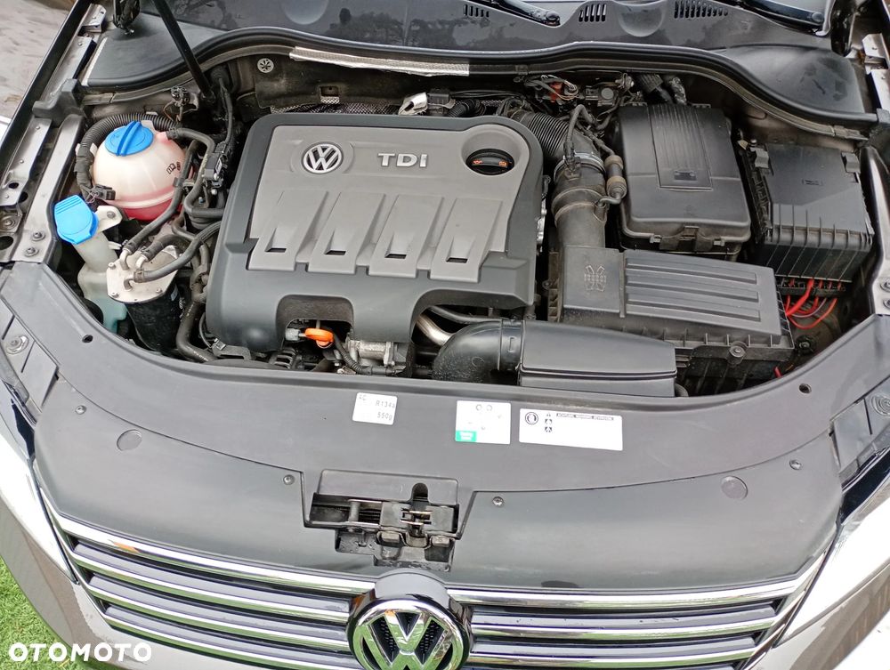 Volkswagen Passat 2.0 TDI Comfortline - 18