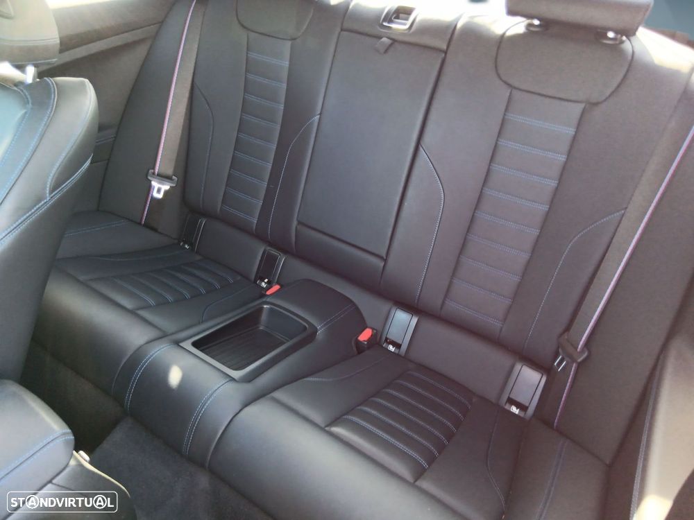 BMW 220 d Pack Desportivo M Pro Auto - 14