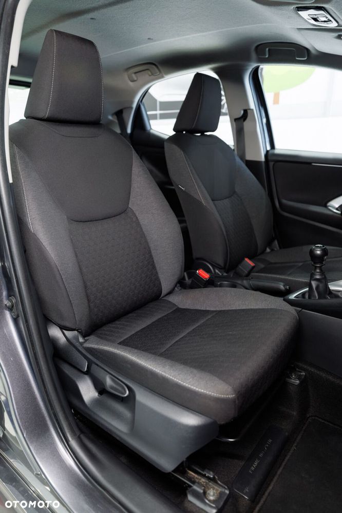 Toyota Yaris - 22