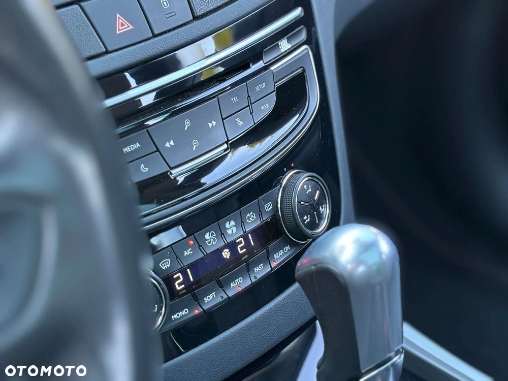 Peugeot 508 SW BlueHDi 180 EAT6 Stop&Start Allure - 17