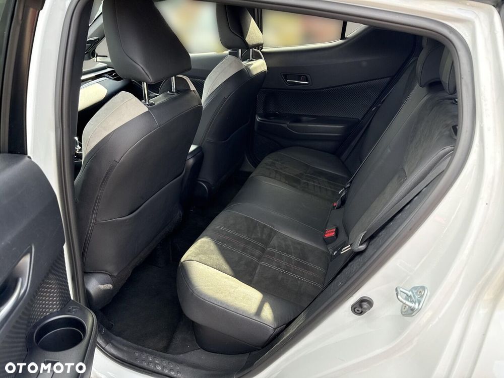Toyota C-HR 2.0 Hybrid GR Sport - 11