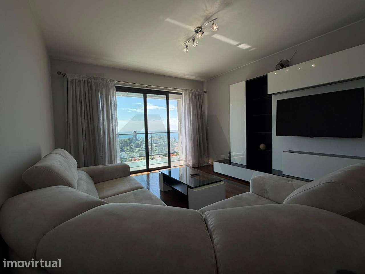 Apartamento T3 com Vista Mar Definitiva no Funchal - Grande imagem: 3/28