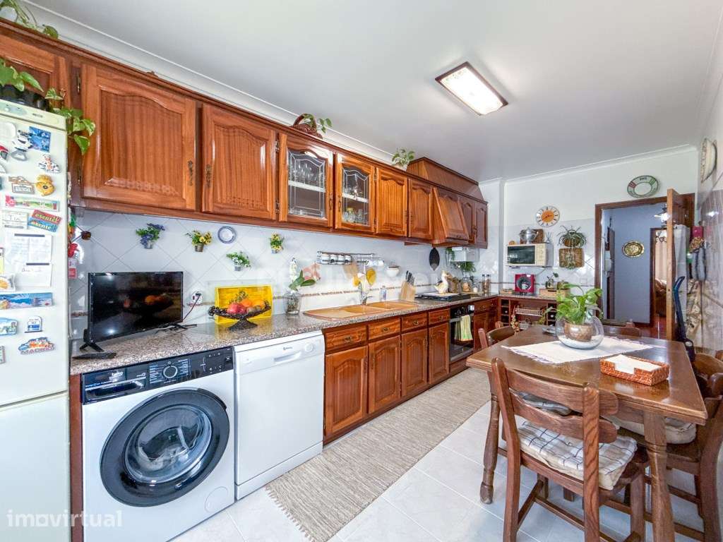 Apartamento T3 | Conforto, espaço e tranquilidade para viver - Grande imagem: 5/41