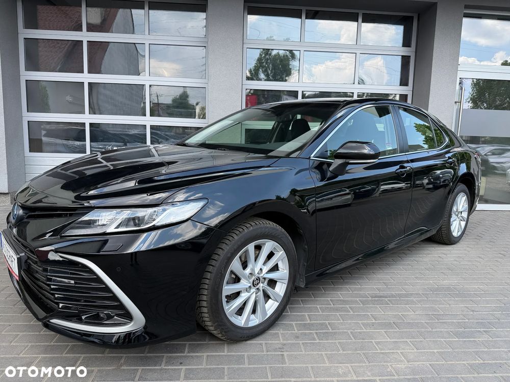 Toyota Camry 2.5 Hybrid Comfort CVT - 28