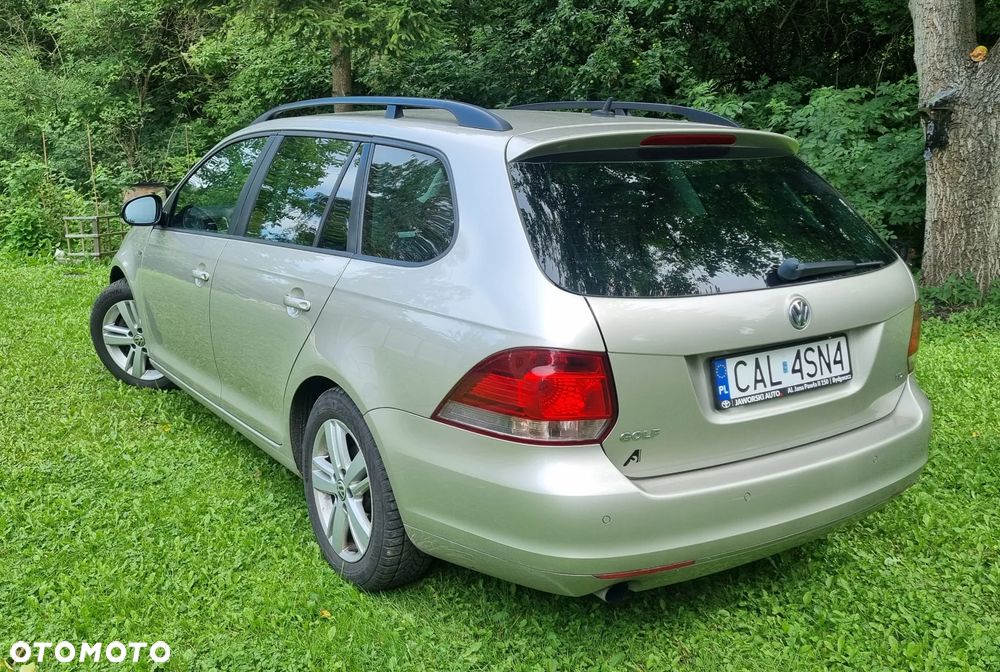 Volkswagen Golf 1.6 TDI Comfortline - 8