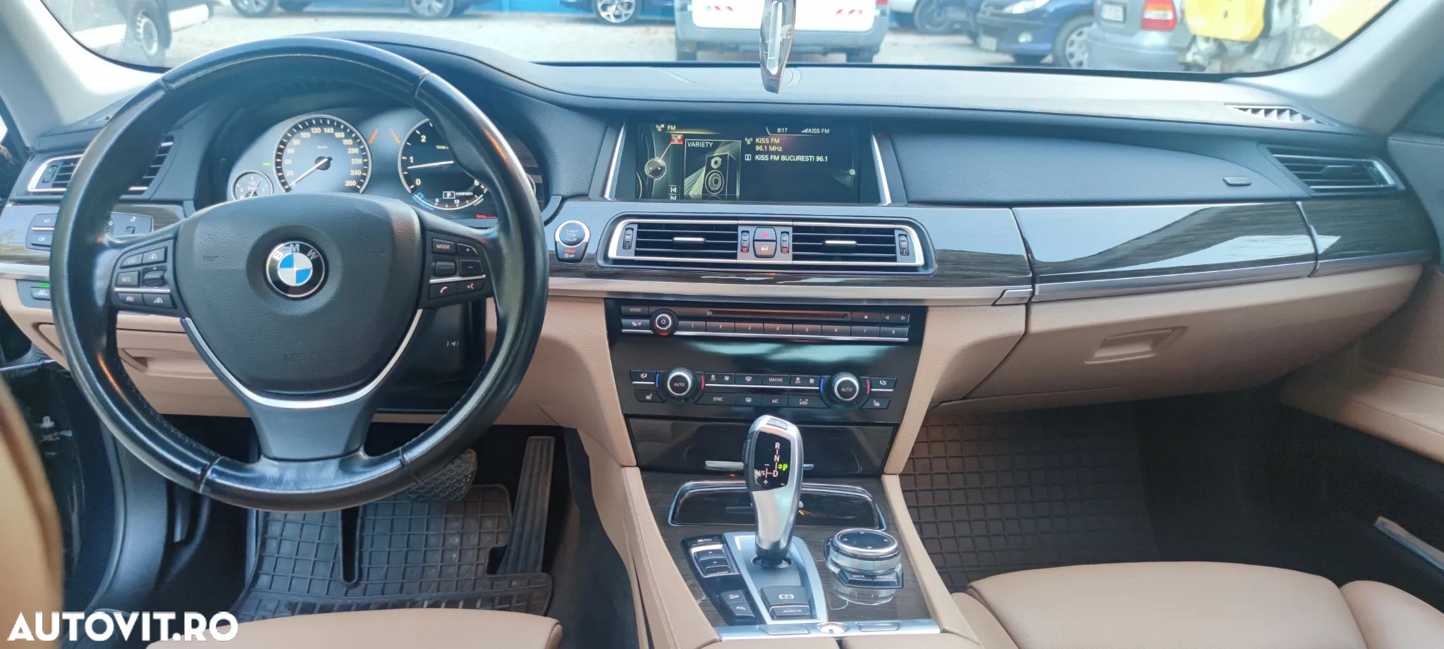 BMW Seria 7 740d xDrive - 9