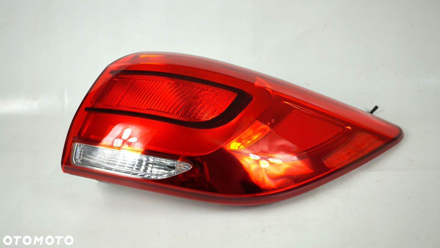 LAMPA PRAWY TYŁ PRAWA TYLNA TYLNIA KIA SPORTAGE 3 III LIFT 14-15 FL 2014- - 2