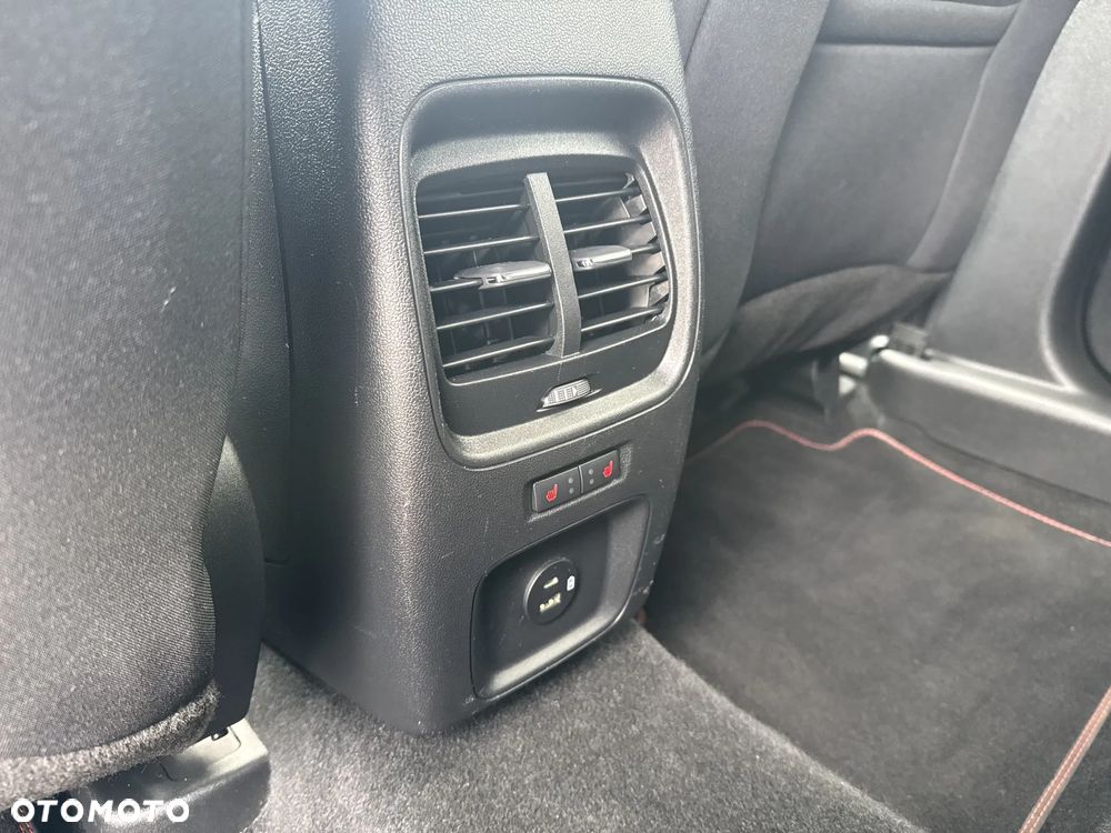 Ford Kuga 1.5 EcoBoost FWD ST-Line - 15