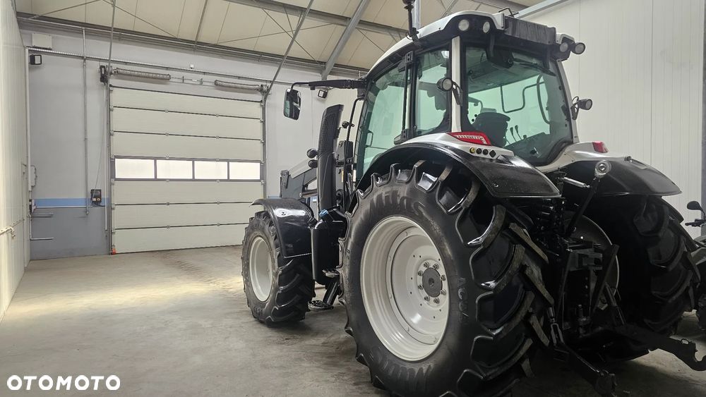 Valtra N134 Active  Ładowacz Quick  Transport  N104/N114e/N124/N134/N154e/N174 T133 T134 VERSU Ładowacz Quick 512 Vario Arion 530 john 6115M Case Maxxum Deutz 5120 - 8