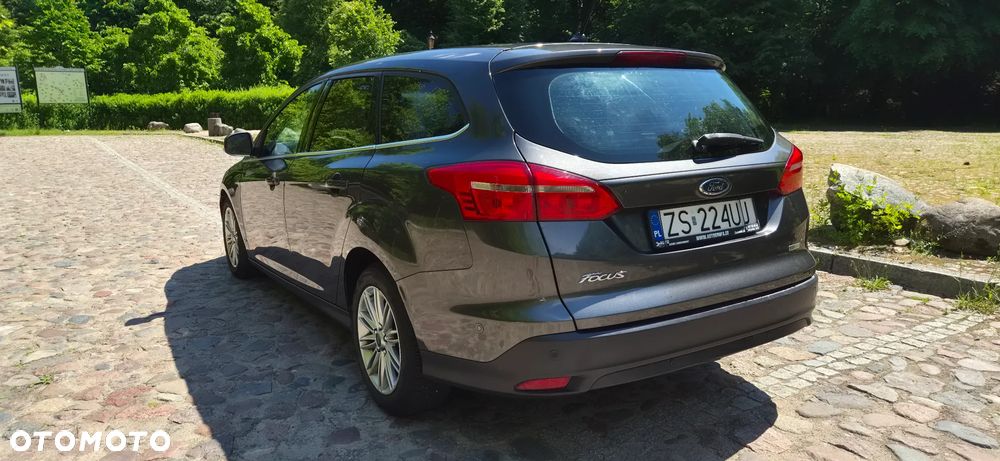 Ford Focus 1.0 EcoBoost Titanium Business - 6