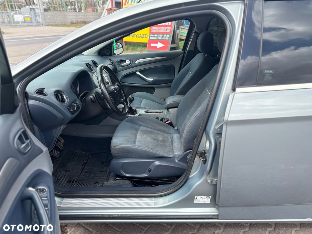 Ford Mondeo 1.8 TDCi Titanium - 11