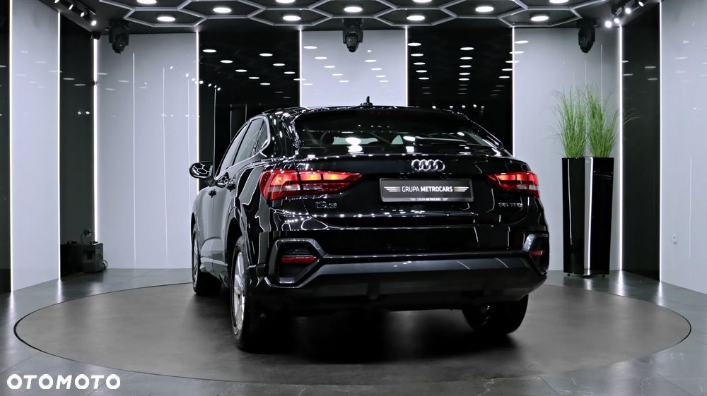 Audi Q3 Sportback 35 TFSI S tronic - 8