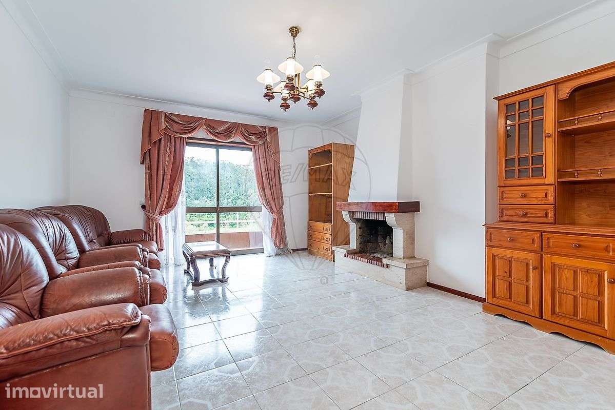 Apartamento T3 para arrendamento