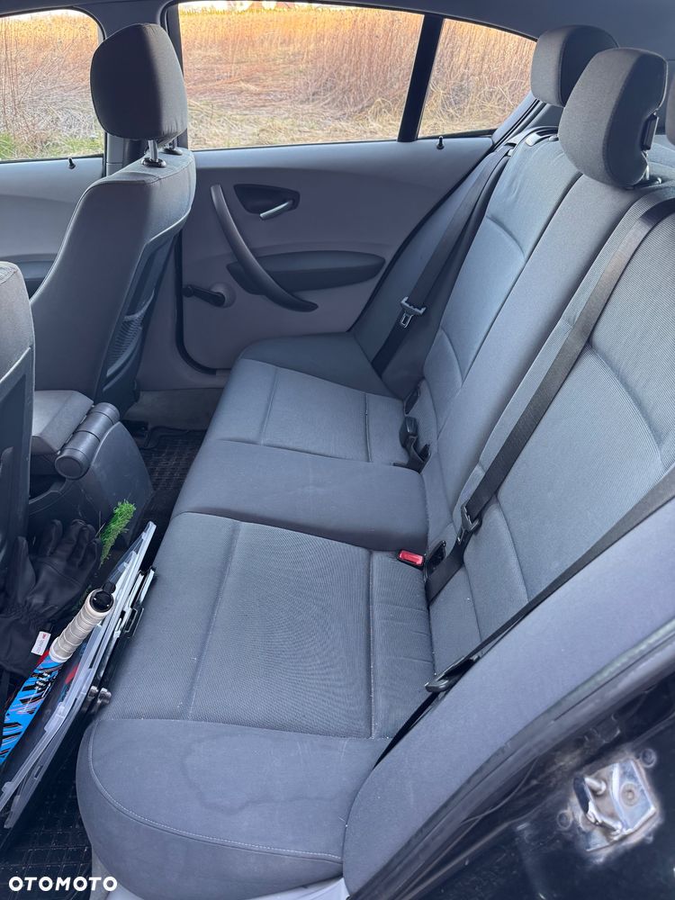 BMW Seria 1 118d - 16