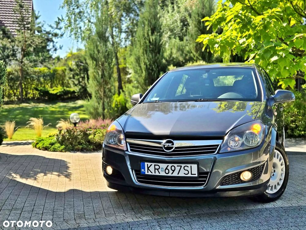 Opel Astra 1.7 CDTI Enjoy - 1