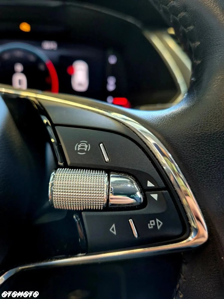 Skoda Superb 1.5 TSI Ambition DSG - 25