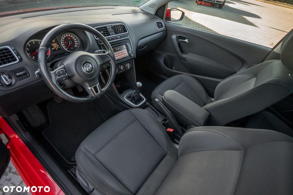 Volkswagen Polo - 16