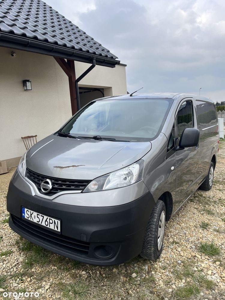 Nissan NV200 - 1