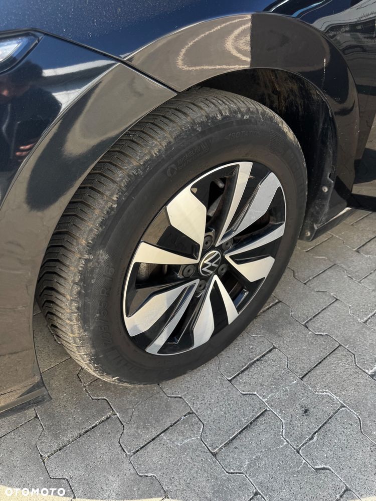 Volkswagen Golf 2.0 TDI SCR DSG Move - 35