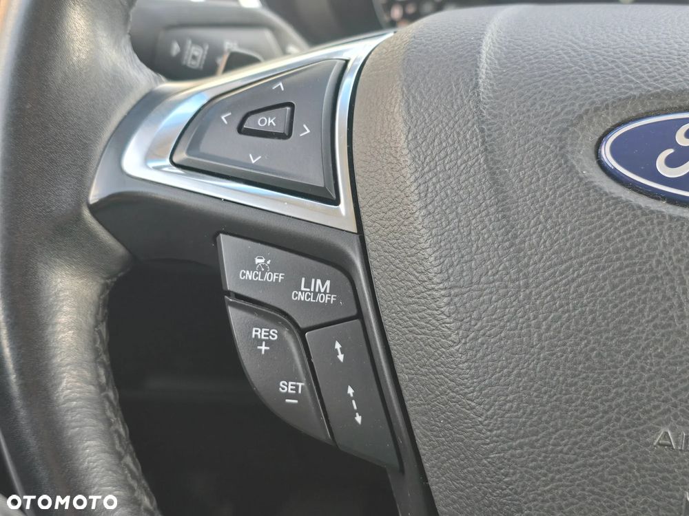 Ford Edge 2.0 TDCi Twin-Turbo 4WD ST-Line - 5