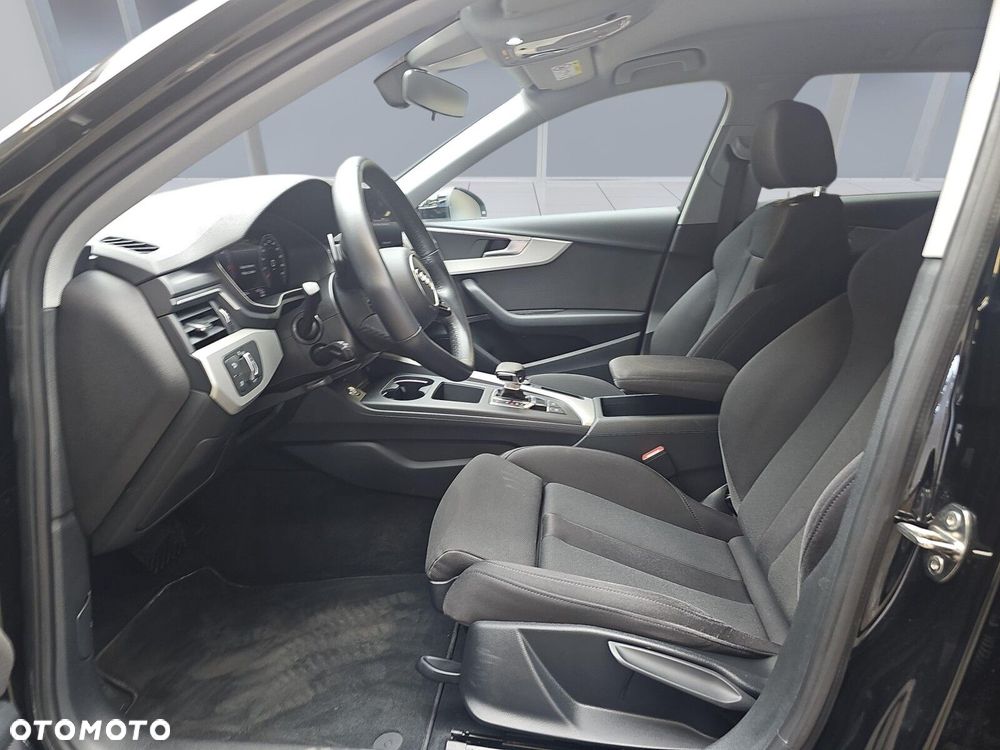 Audi A4 Avant 35 TDI mHEV S tronic - 9