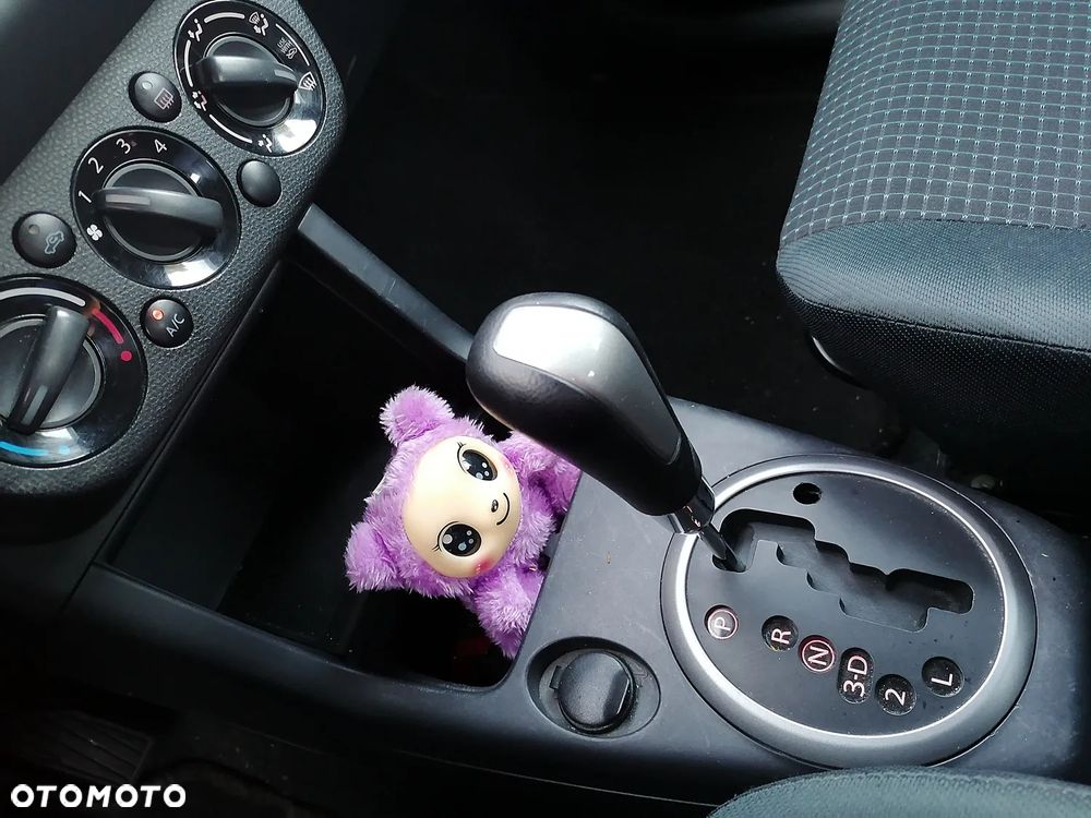 Suzuki Swift - 8