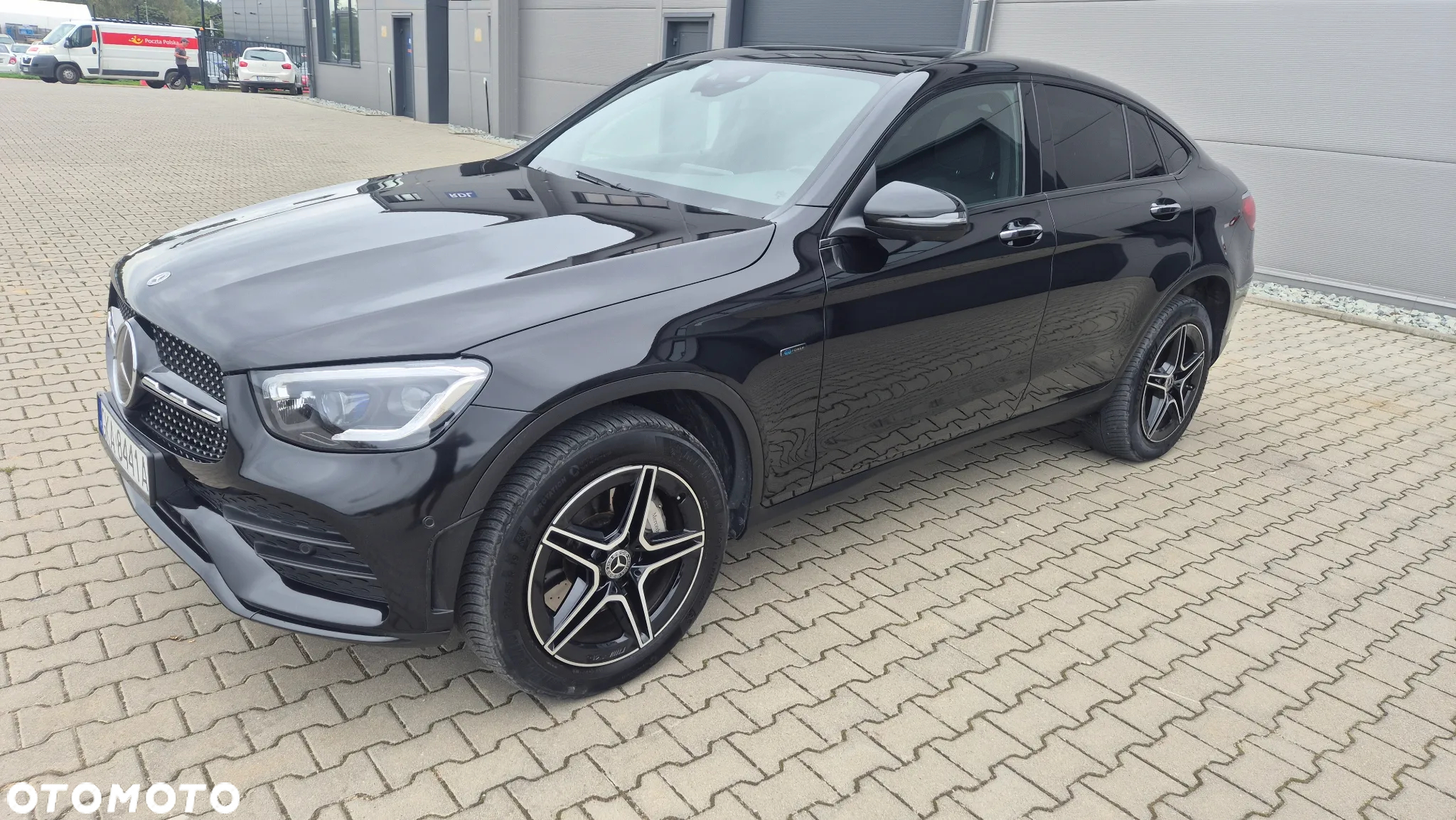 Mercedes-Benz GLC GLC-Coupe 300 de 4Matic 9G-TRONIC AMG Line - 3