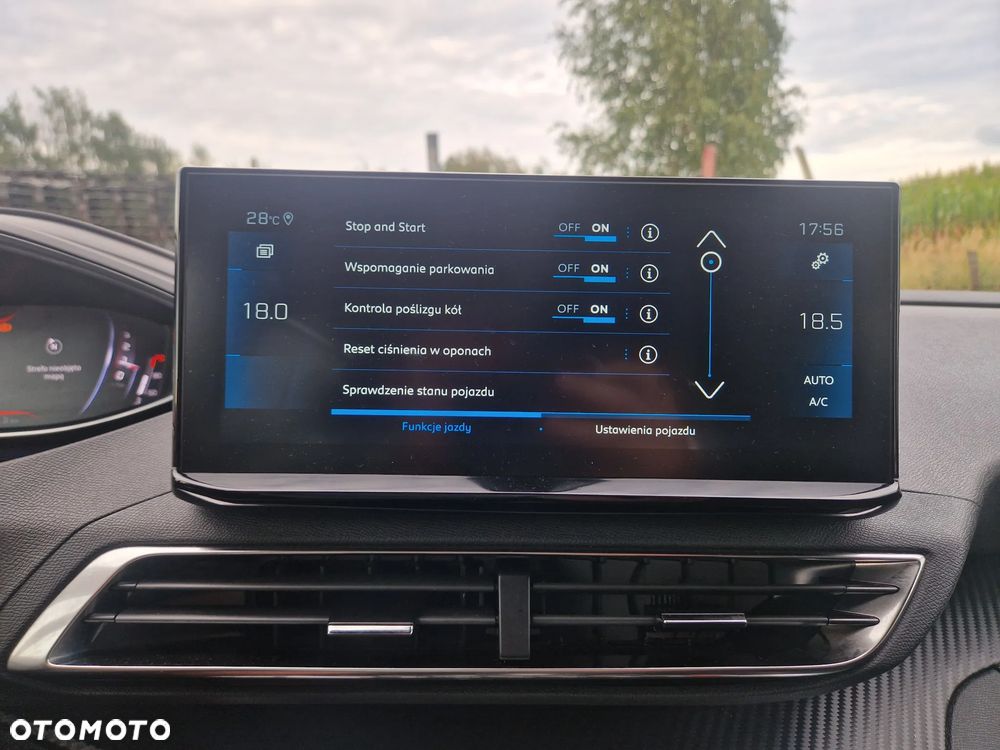 Peugeot 5008 PureTech 130 EAT8 Stop & Start Active Pack - 38