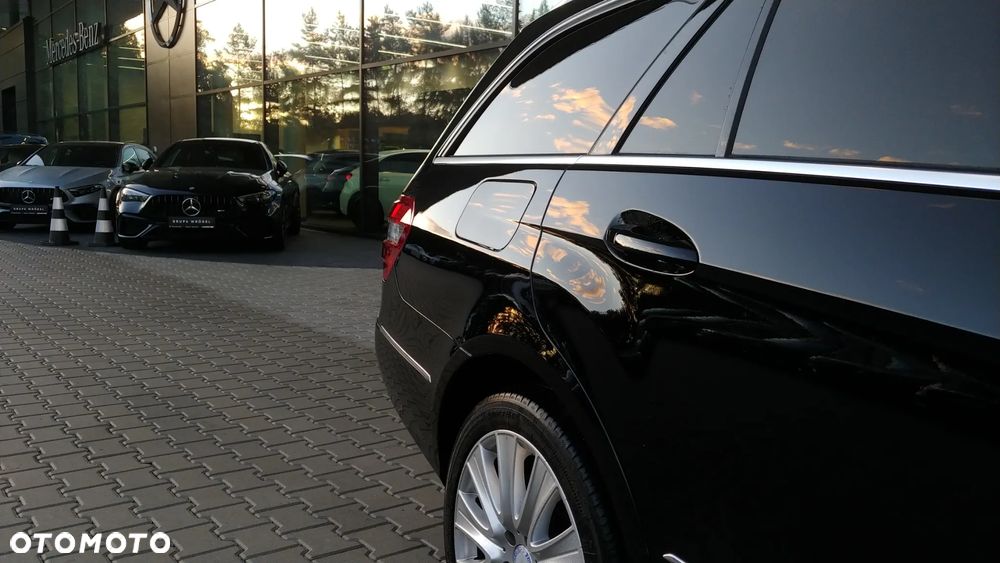 Mercedes-Benz Klasa E 250 CDI 4-Matic Elegance - 12