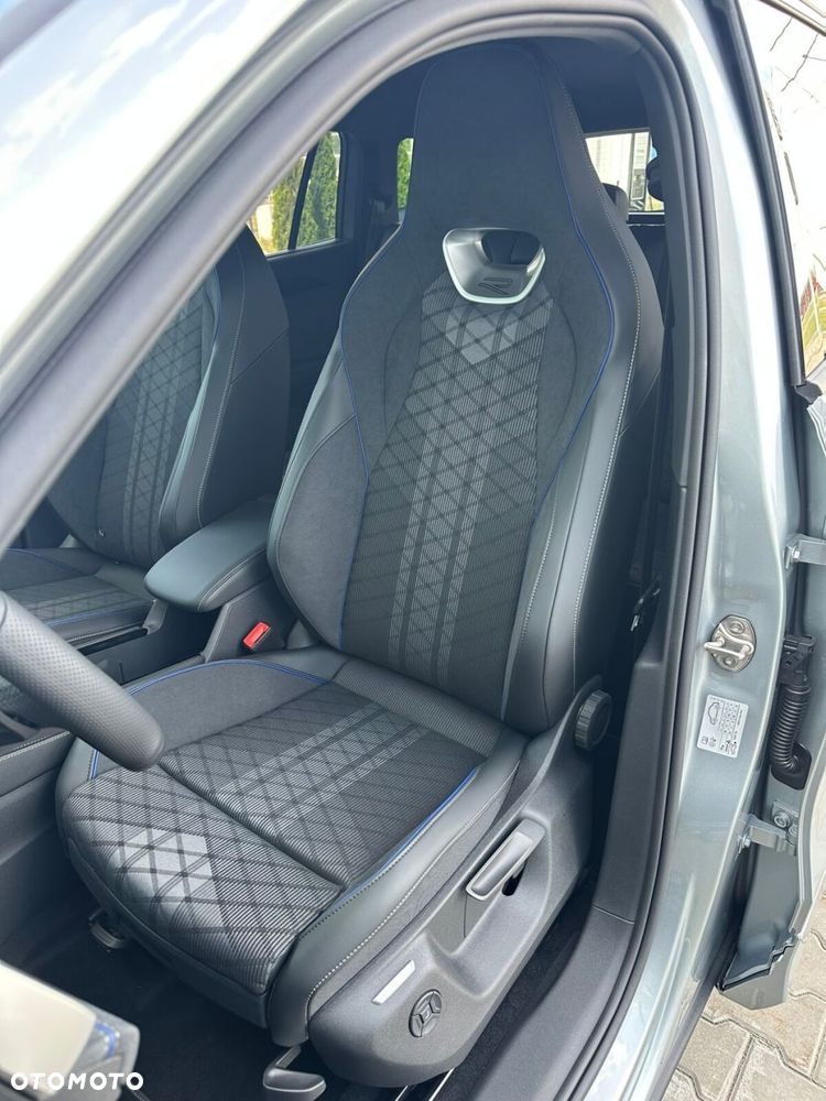 Volkswagen Tayron 2.0 TSI 4Mot R-Line Plus DSG - 14