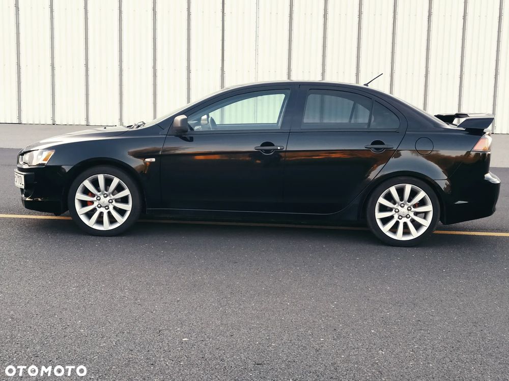 Mitsubishi Lancer 1.6 Intense - 11