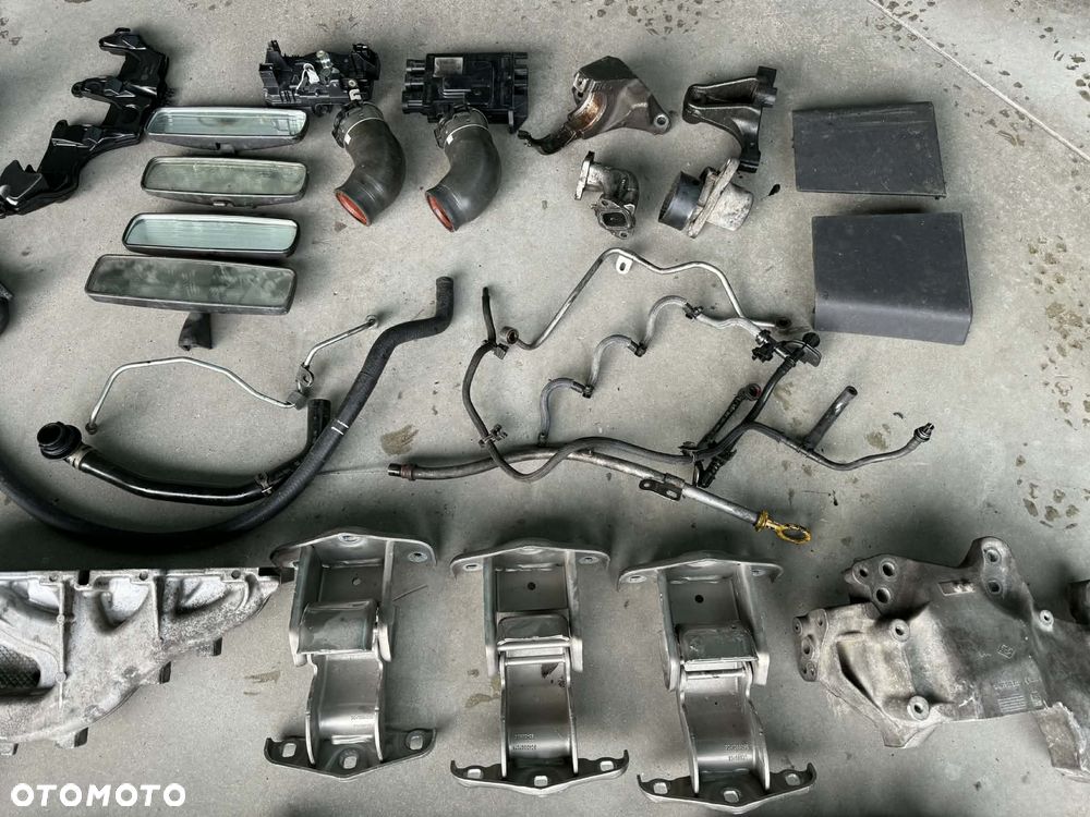 Części Silnik Vivaro Trafic 1,6 Biturbo Głowica Pompa Oleju Misa Chłodniczka EGR Rurki Dekle Łapy - 4