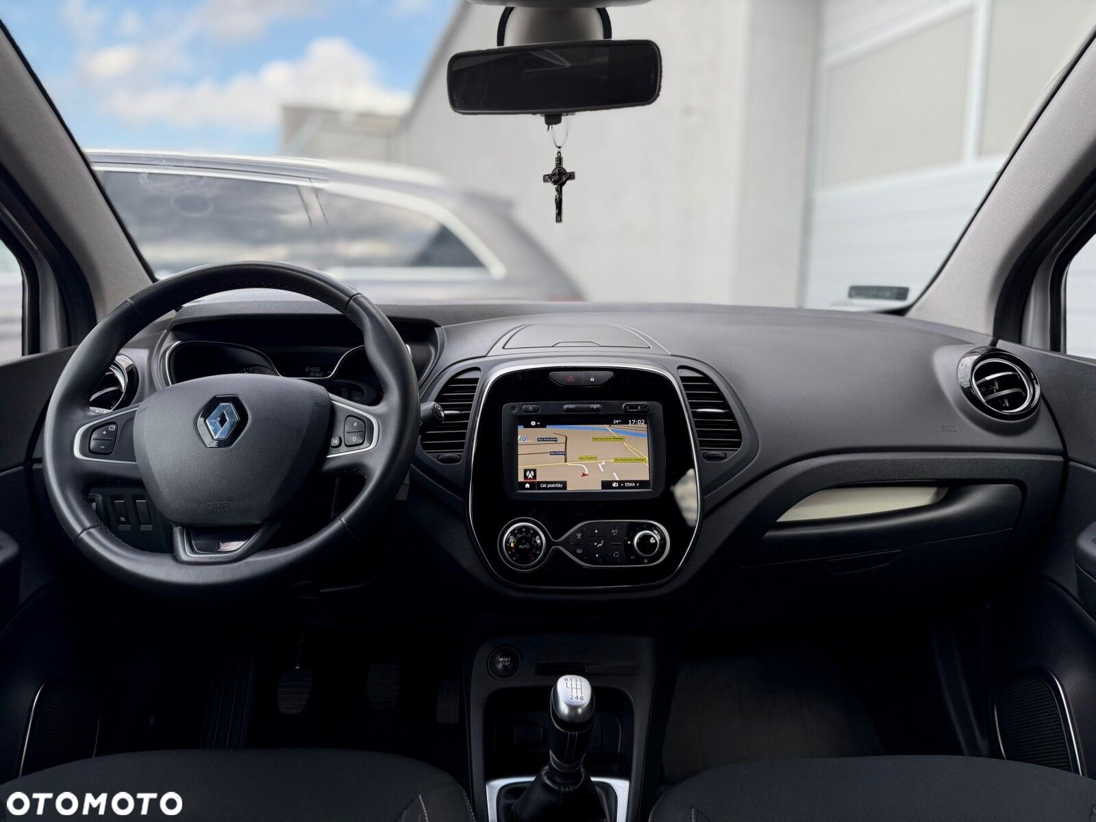Renault Captur - 12