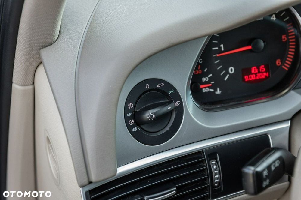 Audi A6 Avant - 24
