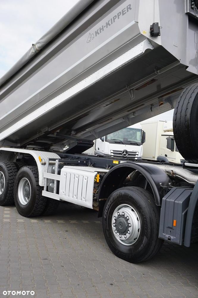 Mercedes-Benz / AROCS / 4145 / E 6 / WYWROTKA / 8 X 8 - 16