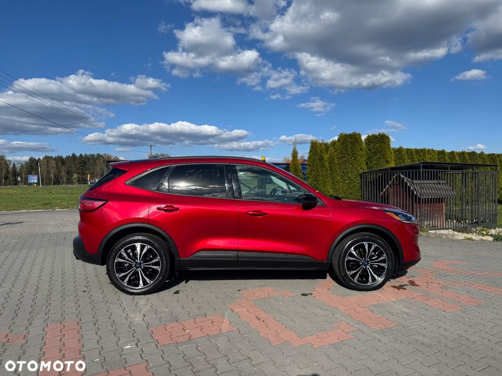 Ford Kuga 2.0 EcoBoost 4x4 Titanium - 14