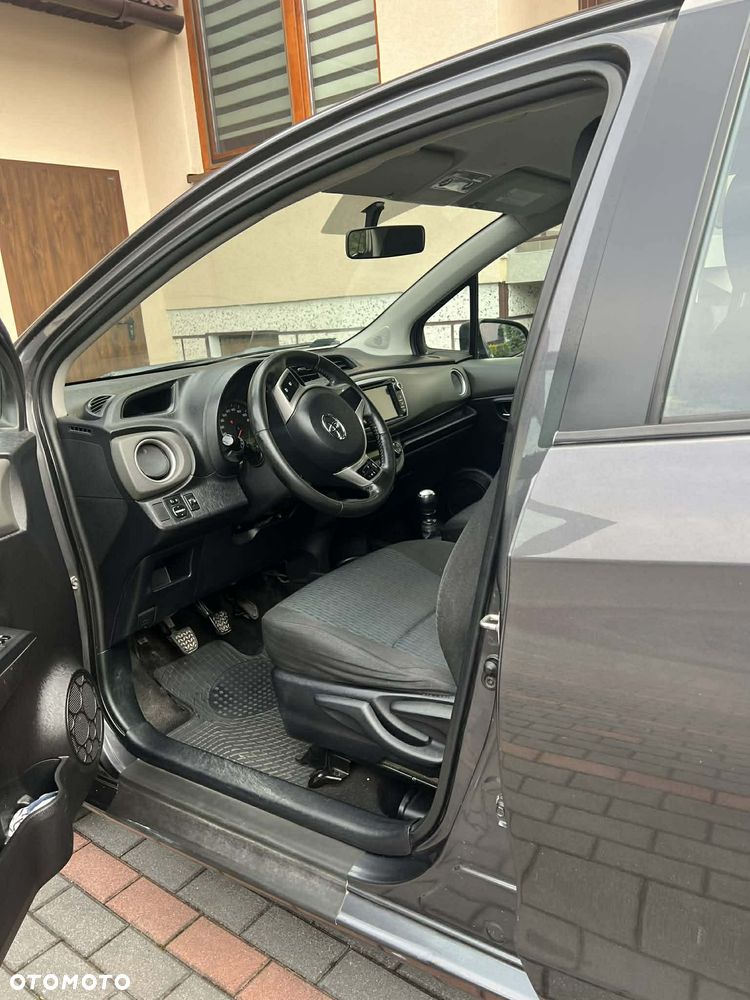 Toyota Yaris 1.33 Active - 11