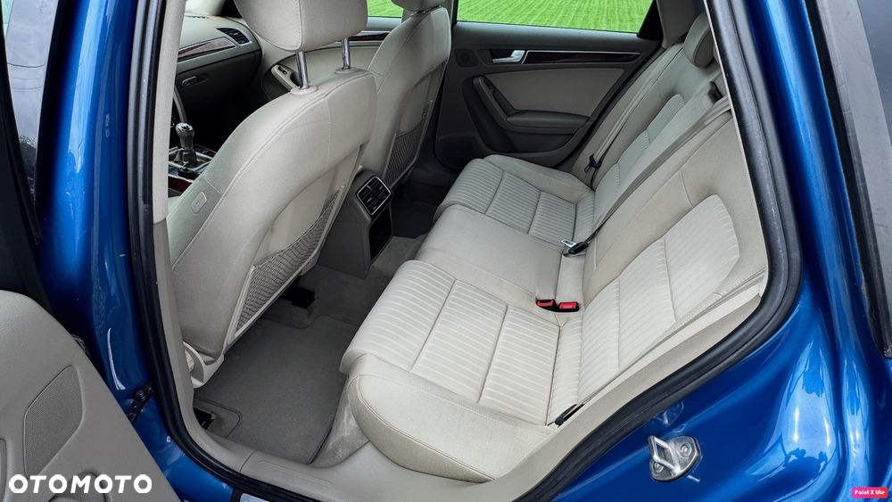 Audi A4 Avant 2.0 TDI DPF Ambiente - 8