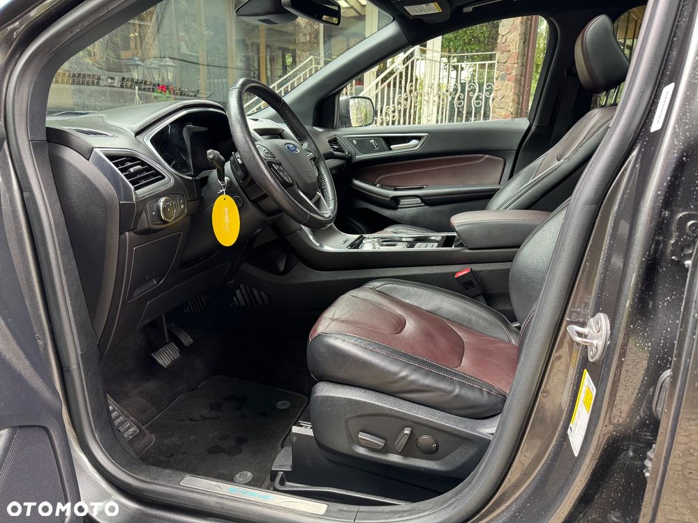 Ford Edge 2.0 EcoBlue Twin-Turbo 4WD Titanium - 16