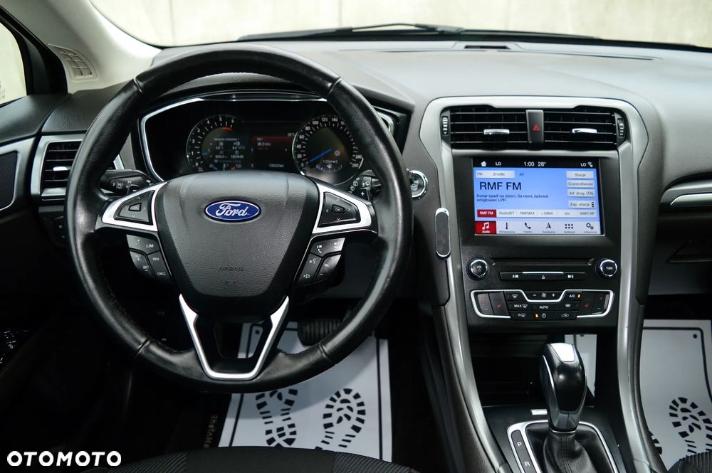 Ford Mondeo Turnier 2.0 TDCi Start-Stopp PowerShift-Aut Titanium - 16