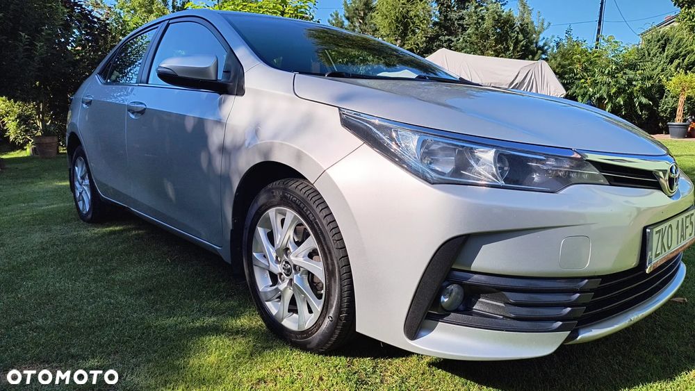 Toyota Corolla 1.6 Comfort - 4