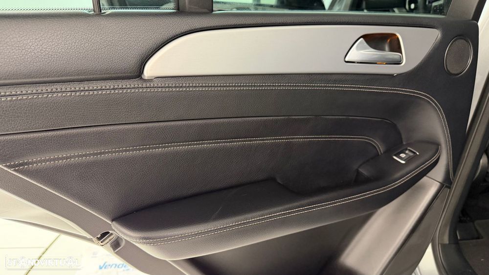 Mercedes-Benz ML 350 BlueTEC 4MATIC 7G-TRONIC - 28
