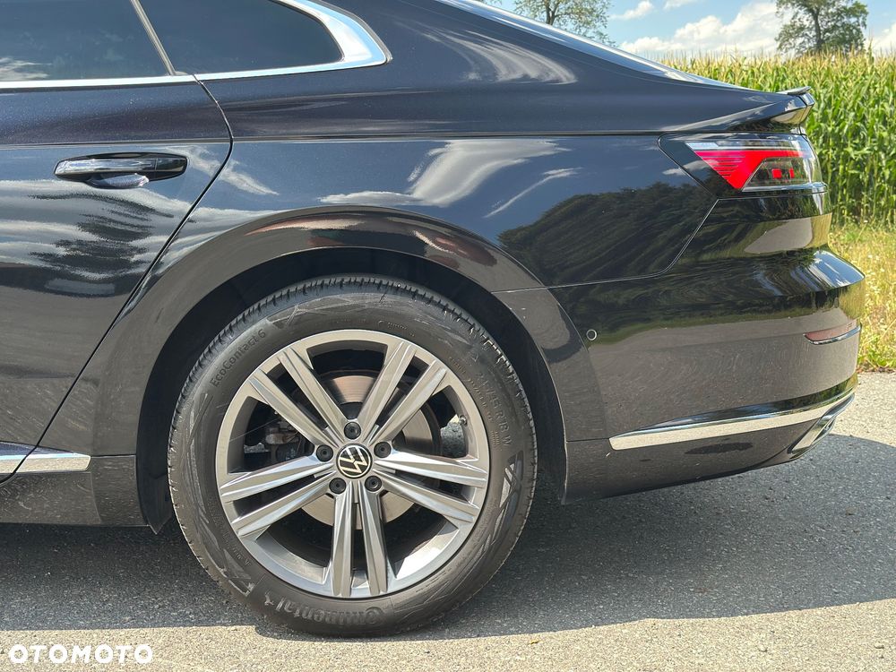 Volkswagen Arteon 2.0 TDI SCR R-Line DSG - 12