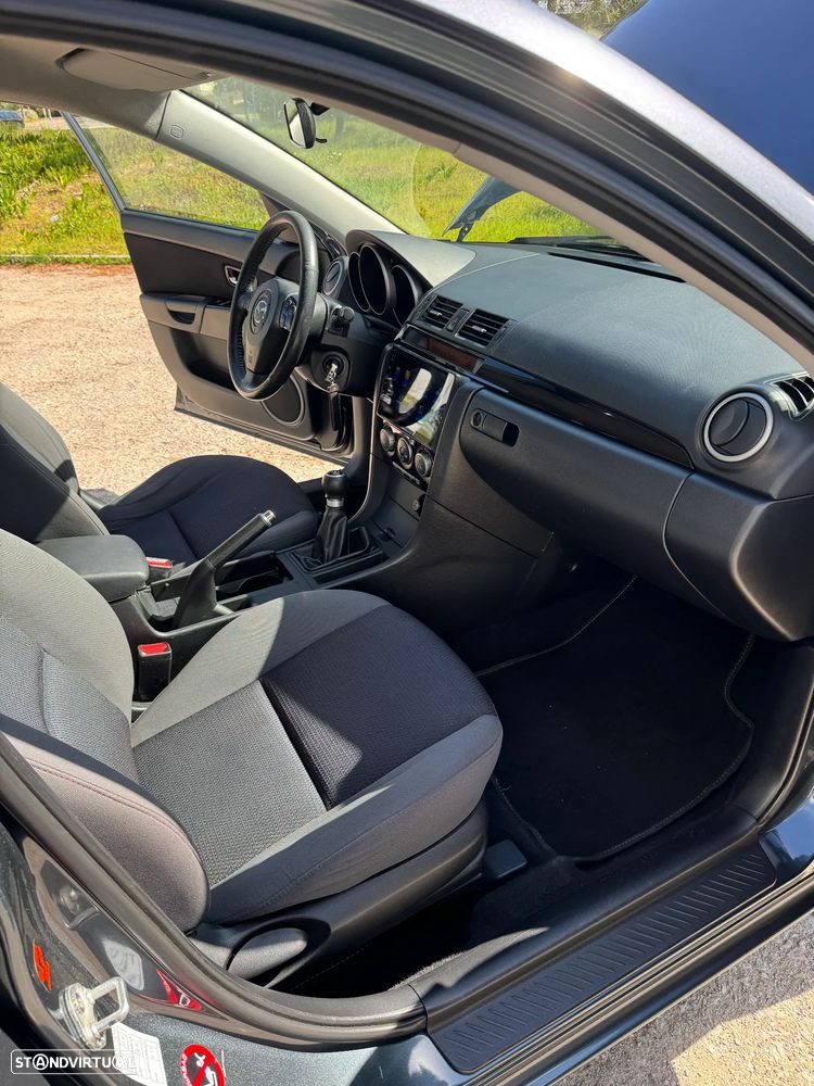 Mazda 3 Hatchback MZ-CD 1.6 Comfort - 14